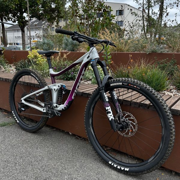 VTT tout suspendu GIANT Reign SX 29