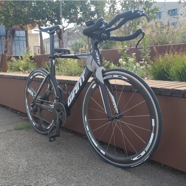 Vélo triathlon - contre la montre GIANT Trinity Composite