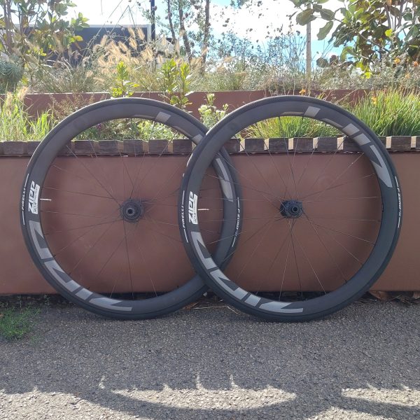 Paire de roues ZIPP 303 Firecrest